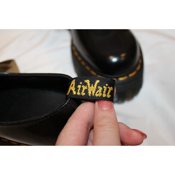 Dr. Martens Women’s Holly Black Oxford  Size 9 Satin Ribbon Lace NEW! - Picture 8 of 8